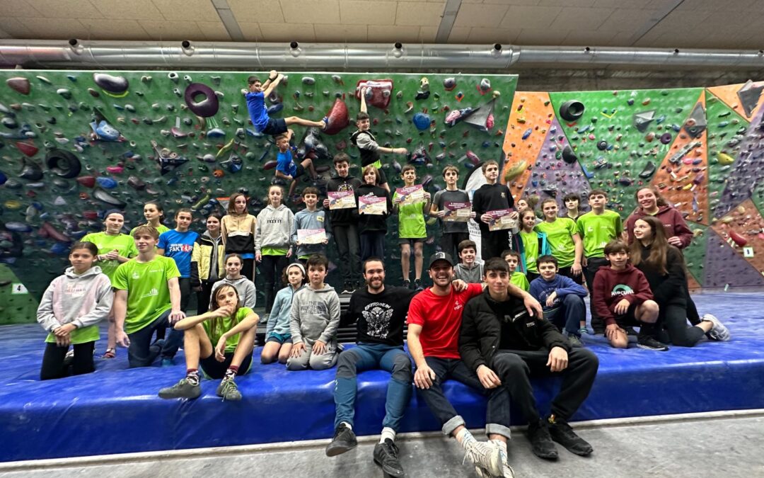 Aretxabaleta 1ª prueba de la Boulder Ligaxka Escolar 23