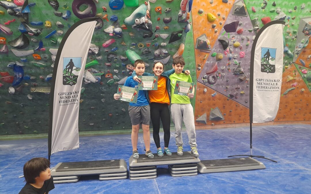 Aretxabaleta 2ª prueba de la Boulder Ligaxka Escolar 2024