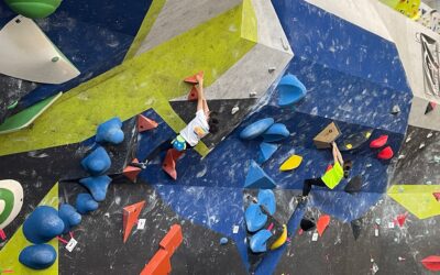 Donostia 4ª prueba de la Boulder Ligaxka Escolar 2025
